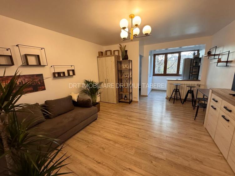 Drumul Taberei, Favorit - 3