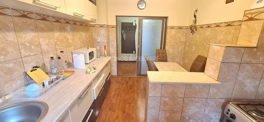 GARA 3 CAMERE DECOMANDATE 2 BAI 2 BALCOANE ET 2 IMBUNATATIT MOBILAT GAZE 550 EUR - 5