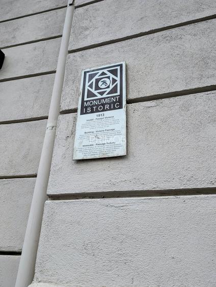 Pasajul Victoriei-strada cu umbrele,zona turistica,ultracentral,pretabil airbnb - 14