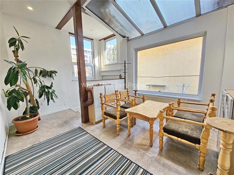 Corp de casa cu gradina proprie in Centrul Istoric - 7