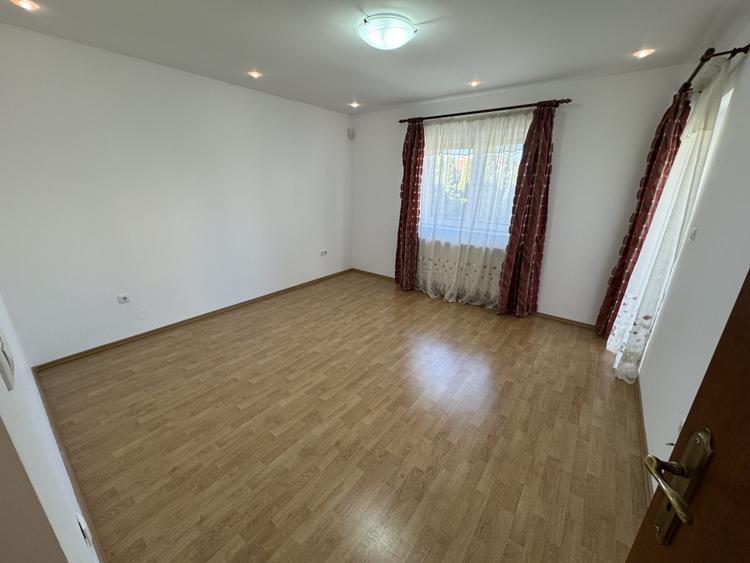 Casa D+P+E, 1000mp teren de vânzare | Zona Calea Moldovei