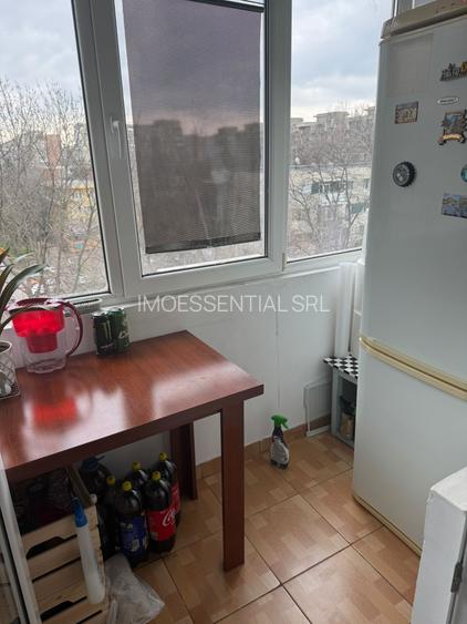 Garsoniera decomandata Drumul Taberei metrou Favorit - 6
