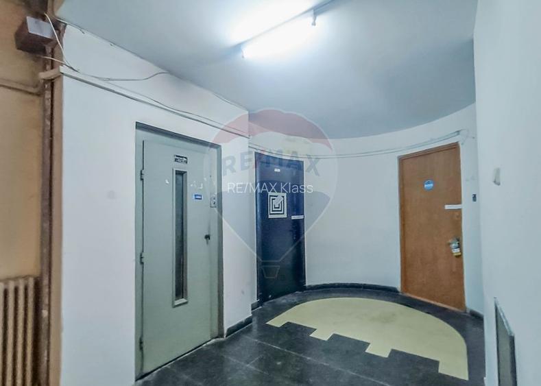 Vanzare Apartament 3 Camere, 2 Balcoane+2 Boxe, Universitate-P. Romana - 2