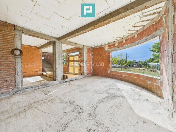 Casă la roșu S+P+1 în Bodrogu Nou - 9