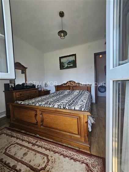 Vânzare Apartament 3 camere - Militari   Strada Dreptății - centr - 11