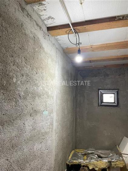 Casa solida, 4 dormitoare, 3 bai, 280 mp construiți, teren 1100 mp – Stupin - 13