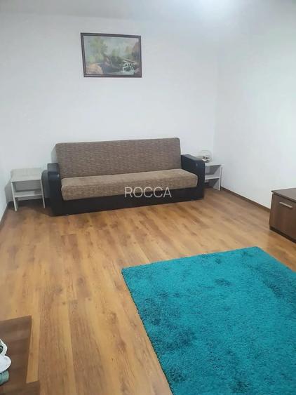 2 camere decomandat 60 mp – 1 Decembrie 1918, balcon, etaj 4/10, 2 min metrou - 2
