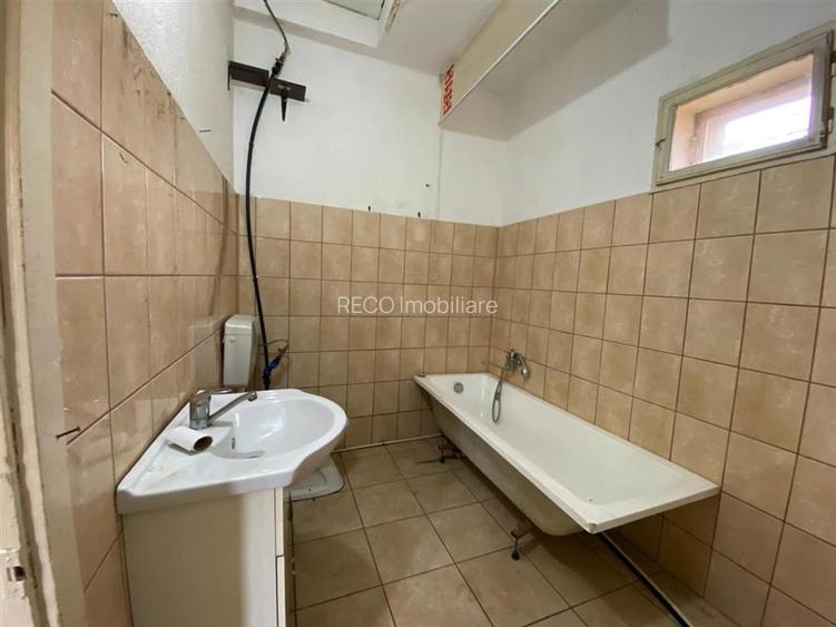 RECO  Casa in  Sacuieni  la 25km de  Marghita - 12