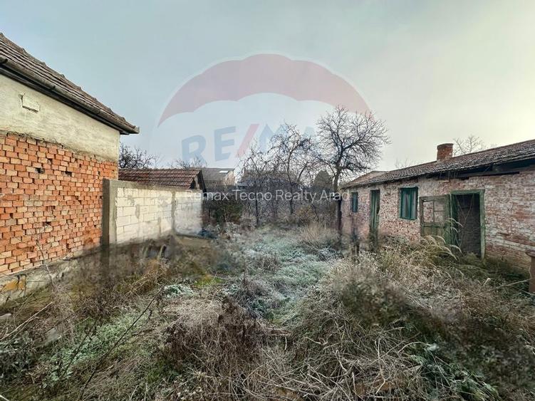 Casă 6 camere cu teren total de 572 mp zona Tabacovici Aradul Nou - 2