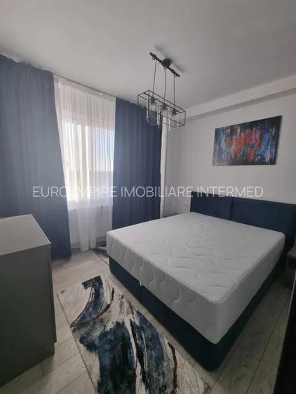 Apartament 3 camere de inchiriat Km 5 - 2