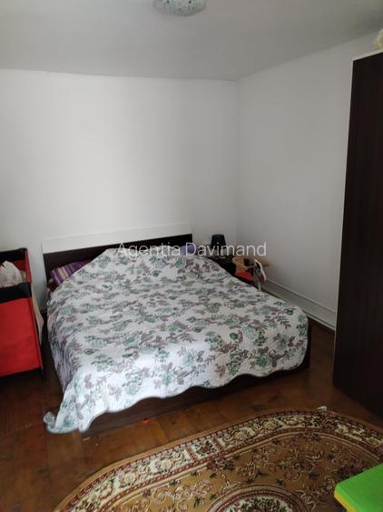 Casa  Jorasti ( Vanatori)i in suprafata de 76 mp + teren = 1837 mp + garaj  . - 9