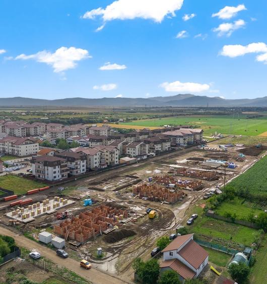 7d7cd397-50b9-454b-a036-a74bd878c663 - 5