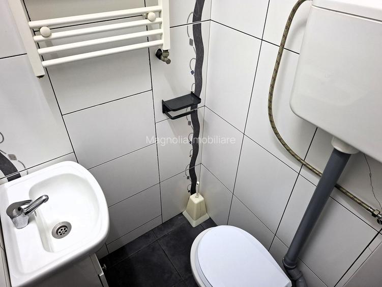 Vilă cu 10 camere, destinație rezidențială / birouri / centru - comision 0%! - 9