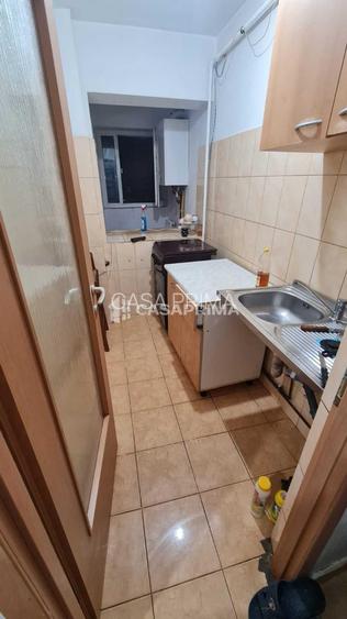 INCHIRIERE Garsoniera Frumoasa, etaj 2, mobilata si utilata ! - 2