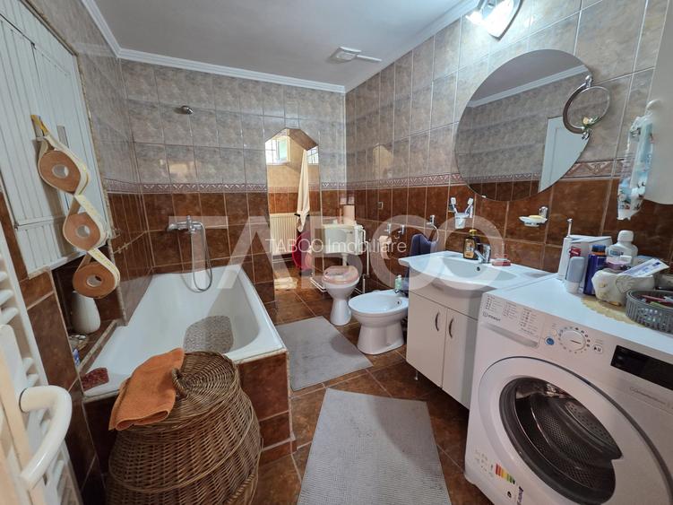 Casa individuala de vanzare 3 camere curte si gradina Beclean - 13