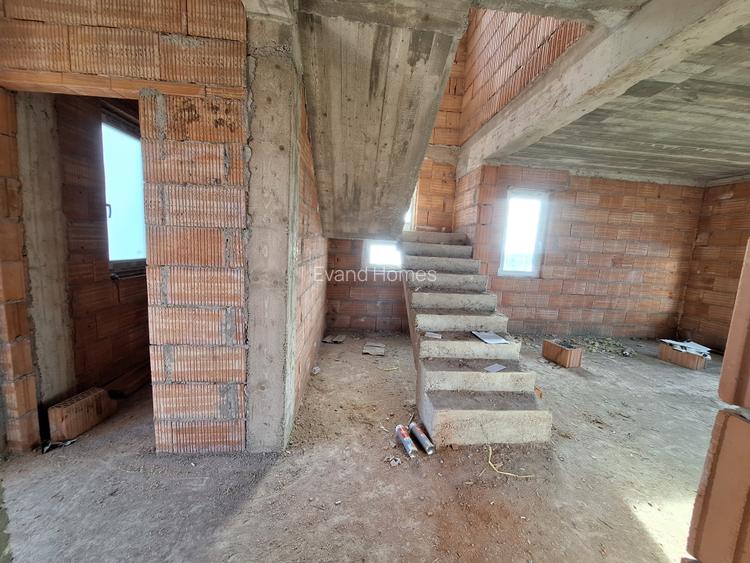 Casa individuala in Giarmata- 125mp -Strada asfaltata- Toate utilitatile  - 11