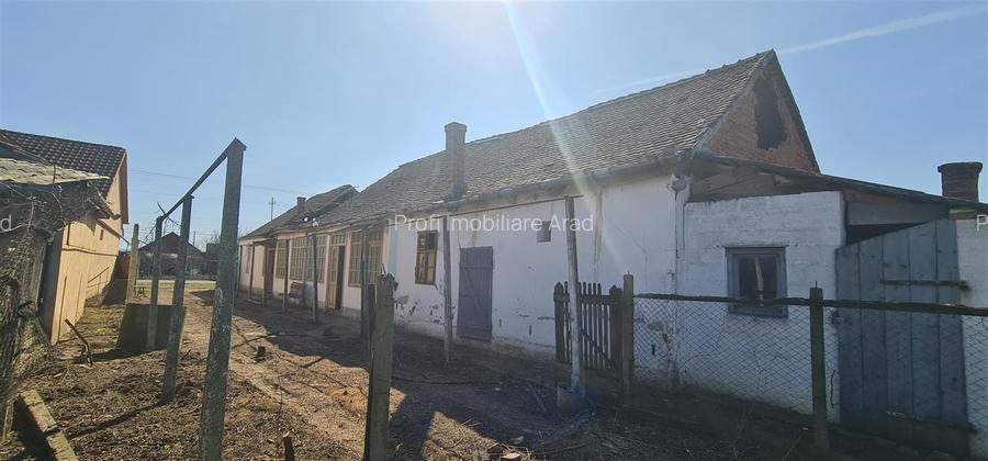 Teren 1270mp cu Casa in Santana, necesita amenajare/demolare - 6