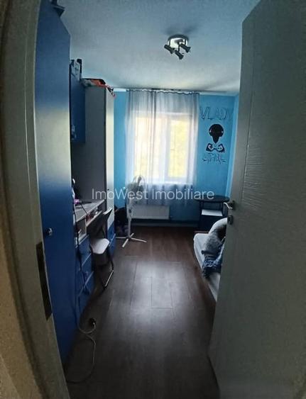 Dacia | 4 Camere | Etaj Intermediar | Centrala Proprie. - 5