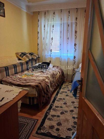 Ap 3 camere confort 1, decomandat, Bariera - Calarasi, mobilat - 3