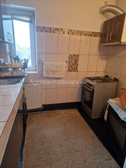 Casa la cheie mobilata si utilata cu 2500mp teren in oras - 5