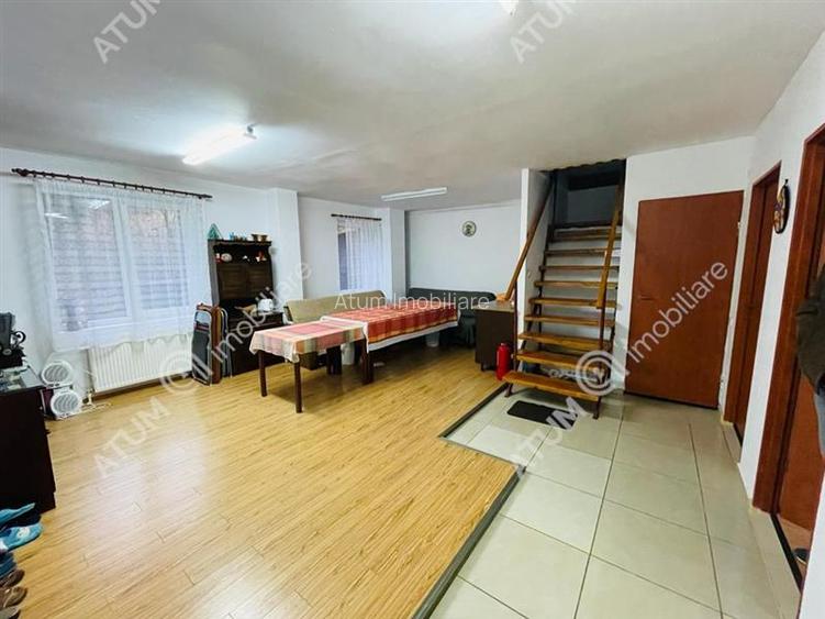 Casa de vacanta/Cabana cu 8 camere de vanzare in Paltinis - 5