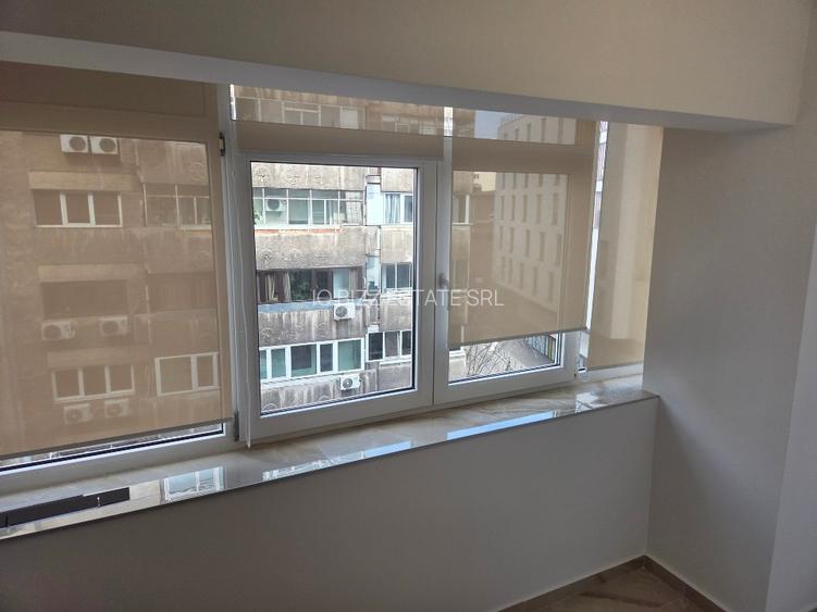 Apartament 3 camere, decomandat, bloca SCALA, AN 1979 - 2