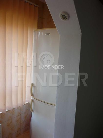 Apartament 2 camere , etajul 1, zona Intre Lacuri - 7