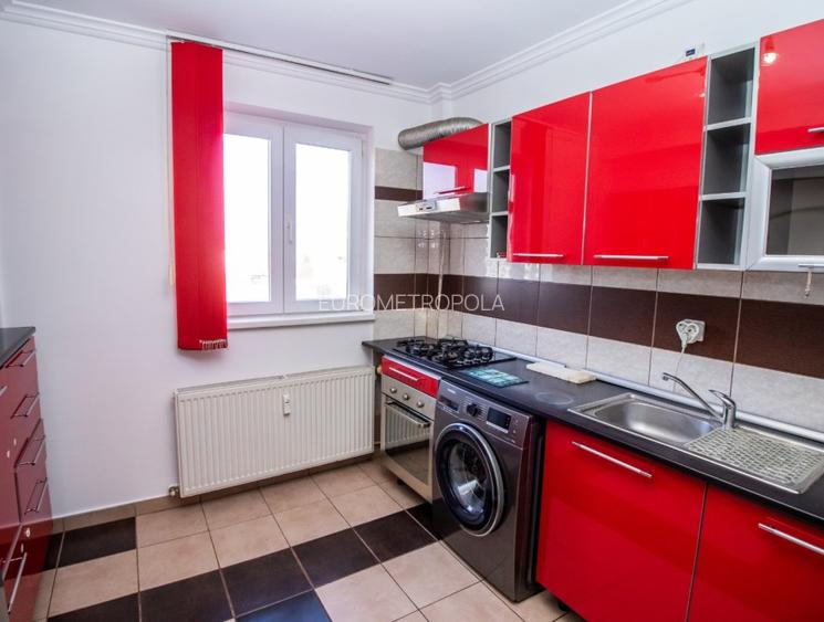 Locuință modernă, complet utilată, poziție excelentă - 12