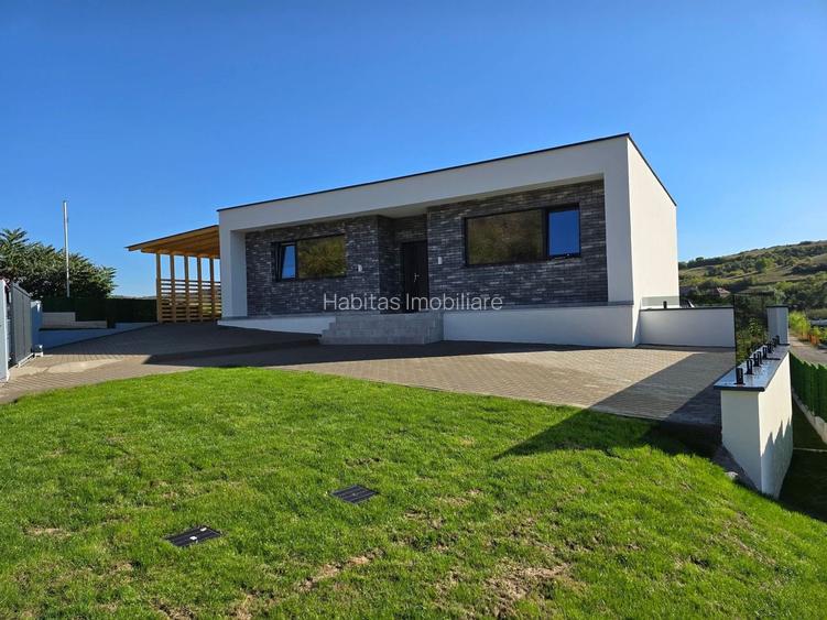 Casa individuala, 129 mp utili, teren 583 mp, zona Sun Garden Baciu - 2