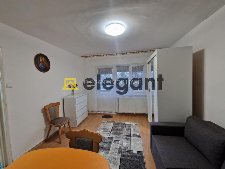 Garsoniera decomandata, etaj 1, centrala, Brazda-Spiru Haret - 3