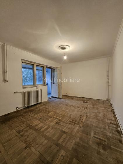 Oferta vanzare ap 3 cam in Razboieni, et 1, cf 1, coaja, 72500 euro - 2