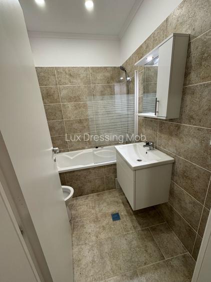 Inchiriez garsoniera mobilata, dispune de suficiente spatii - 4