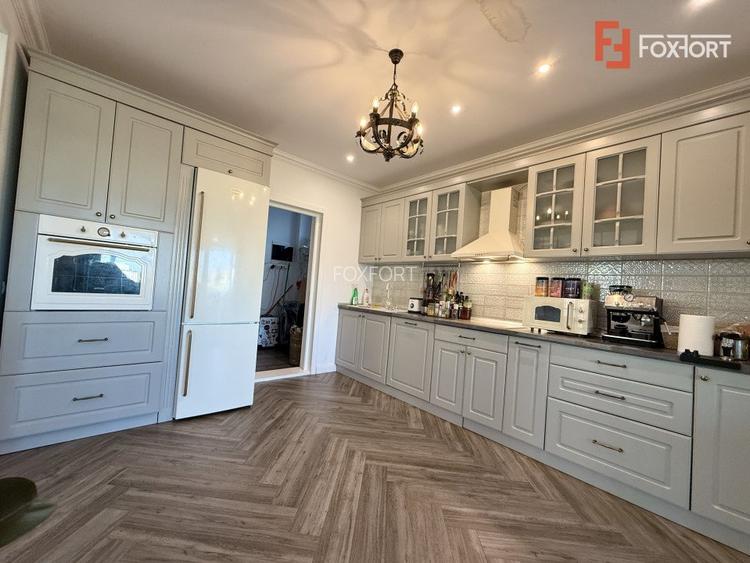 Casa individuala cu 5 camere de vanzare in localitatea Sacalaz - 4