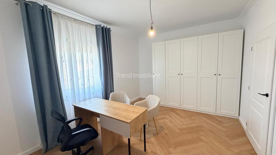 Casa in Corusu - mobilier personalizat si teren de 725mp - 12