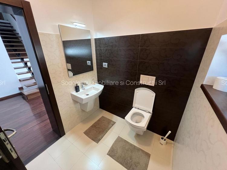 Vila superba cu piscina si anexa camera hobby - 13