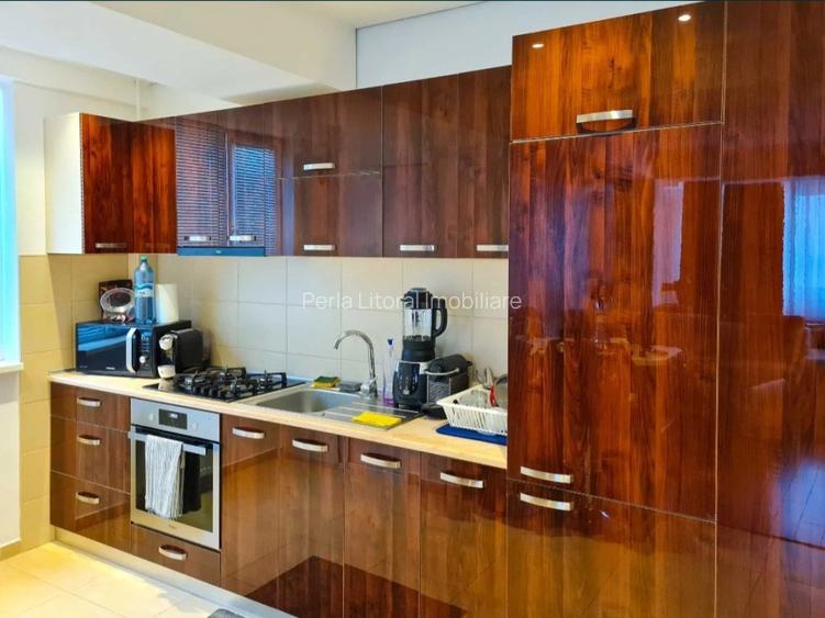 Zona de cluburi - apartament cu 3 camere mobilat si utilat - 5