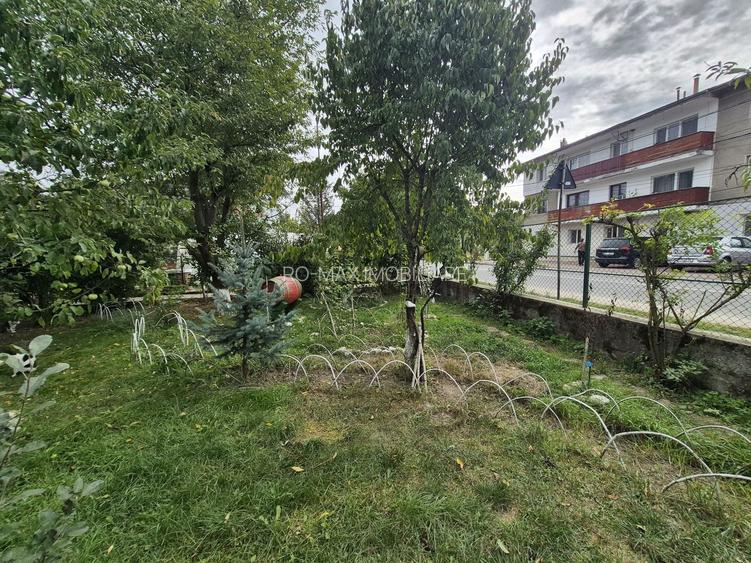 Vila 4 camere + teren 818 mp central Provita de Sus (lângă școală) - 49