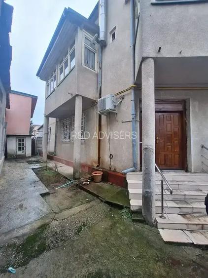 Casă cu teren – ideală pentru spații comerciale / birouri – Sector 4 - 4