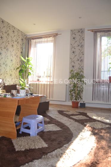 Azuga-Apartament cu trei camere la parter - 7