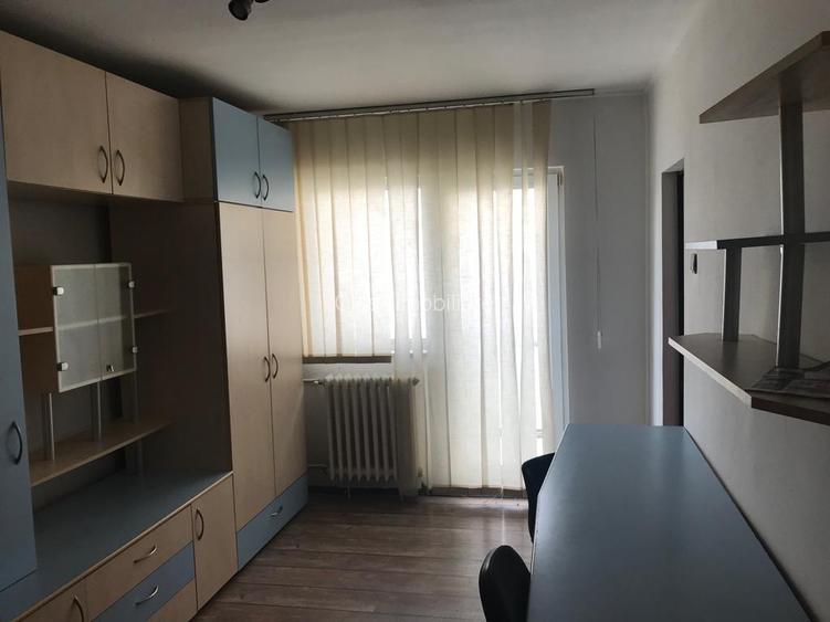 Garsoniera de inchiriat, Marasti, strada Dejului, confort 1 - 5