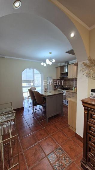 Apartament 3 camere zona Tolstoi etaj 3 - 6