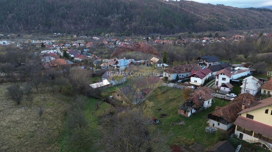 Casă si teren de vânzare in Leresti la super preț - 9