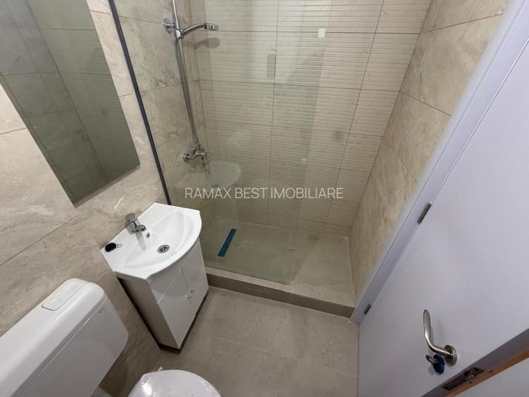 Dristor Piata Ramnicu Sarat - 7 min metrou - Park Lake - BLOC MIXT - 7