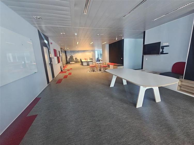 Hermes Business Campus - Spatii Birouri clasa A - 11