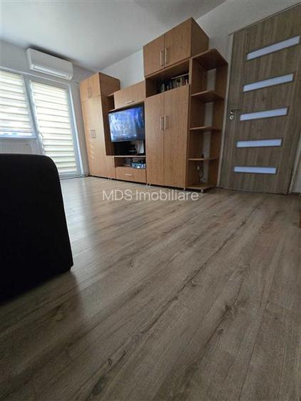 Amenajat la et 3 in bloc anvelopat cu centrala propie - 8