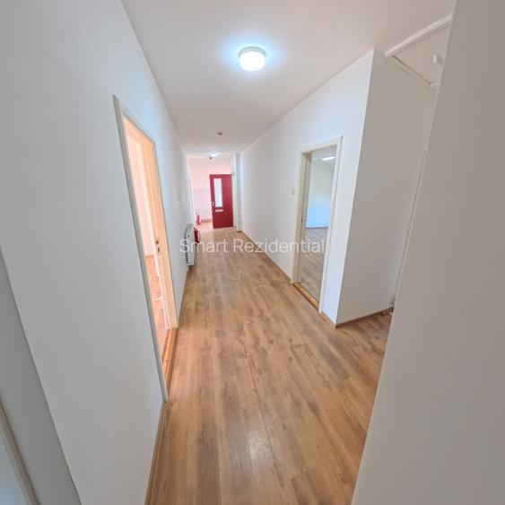 Vila deosebita Catelu 12 camere Teren 1550 mp - 10