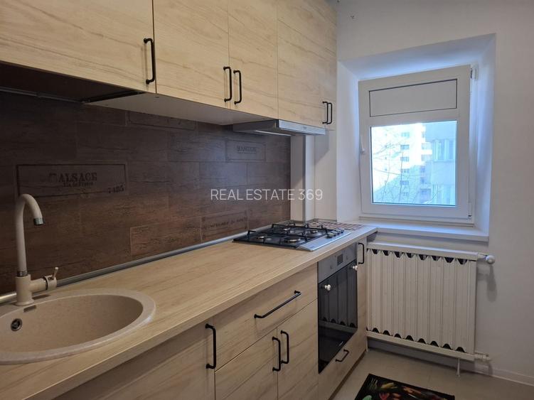 URGENT!, SCARA CURATA, BLOC REABILITAT, HOL H, MOBILAT, NEGOCIABIL - 12