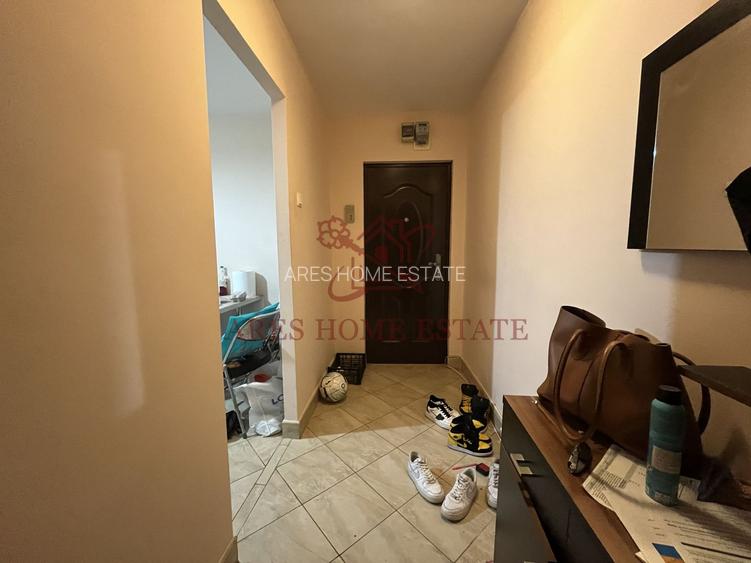 Etaj 2, centrala proprie, ideal pentru investitie - Complex - 4