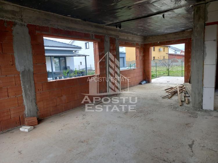 Vila, la rosu, de vanzare, in Sofronea, jud. Arad. - 7