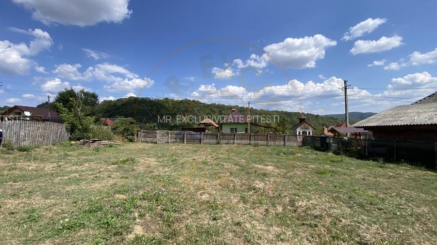 Teren 4000 mp intravilan loc. Aninoasa, jud Arges. Comision 0% - 2